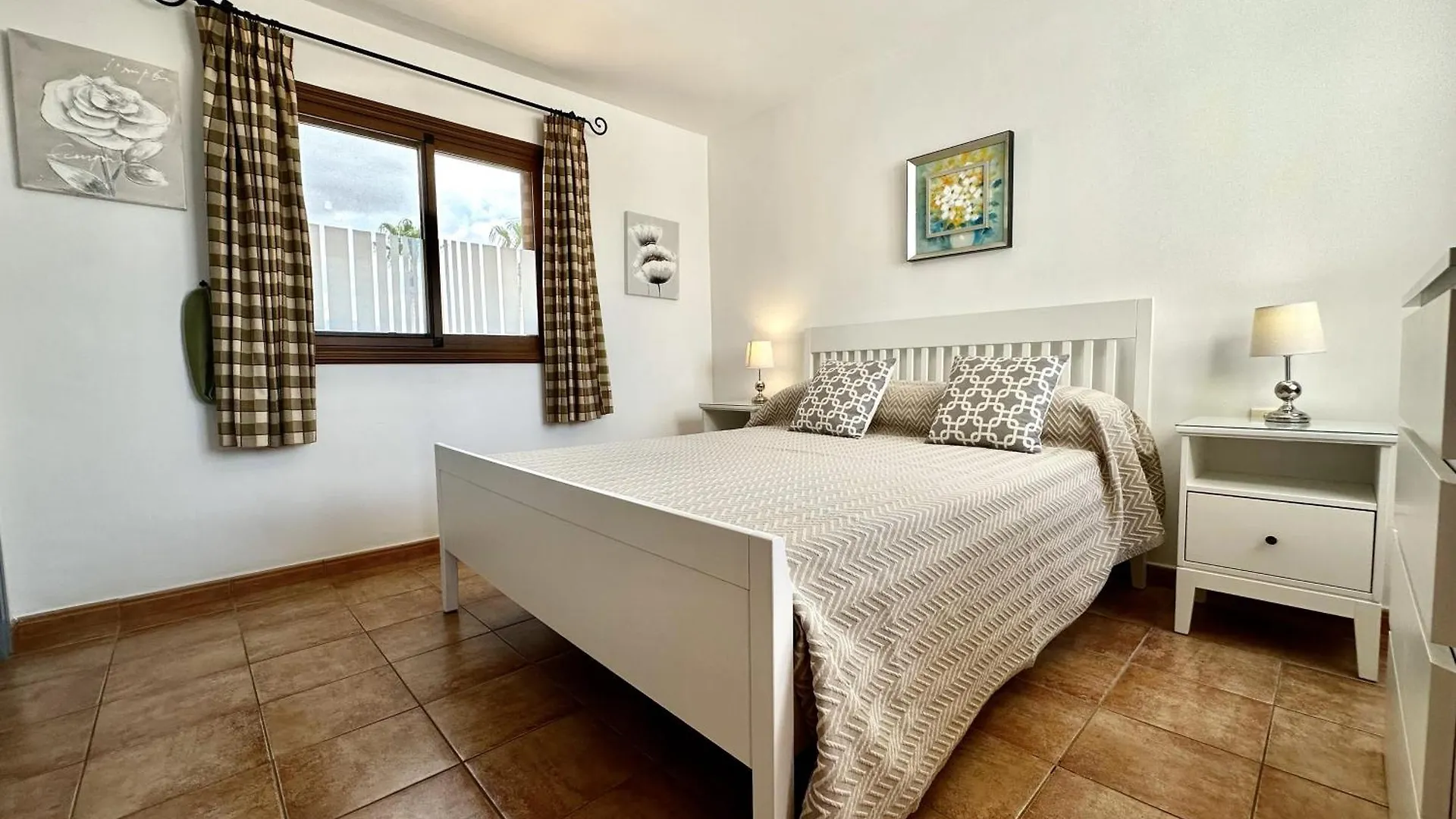 Blue Pearl Golf Del Sur Apartment San Miguel de Abona