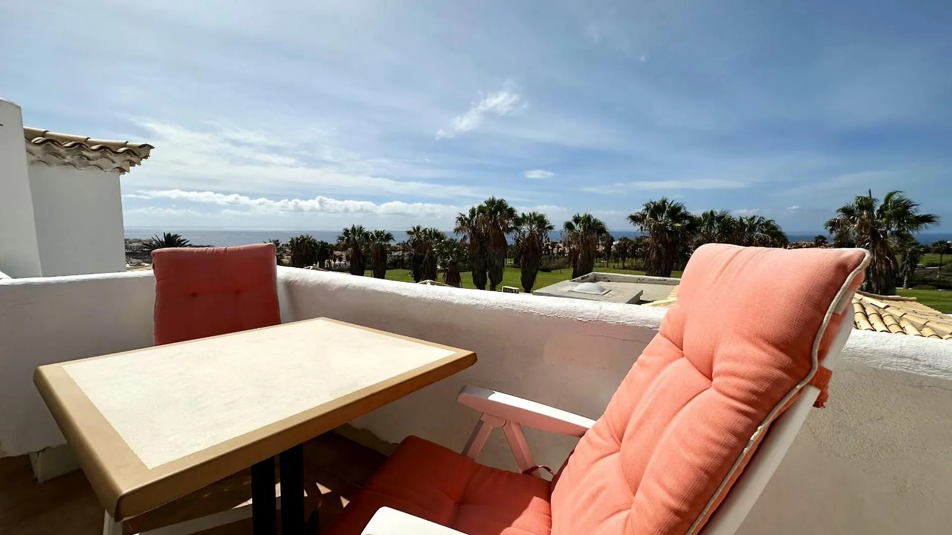 Blue Pearl Golf Del Sur Apartment San Miguel de Abona